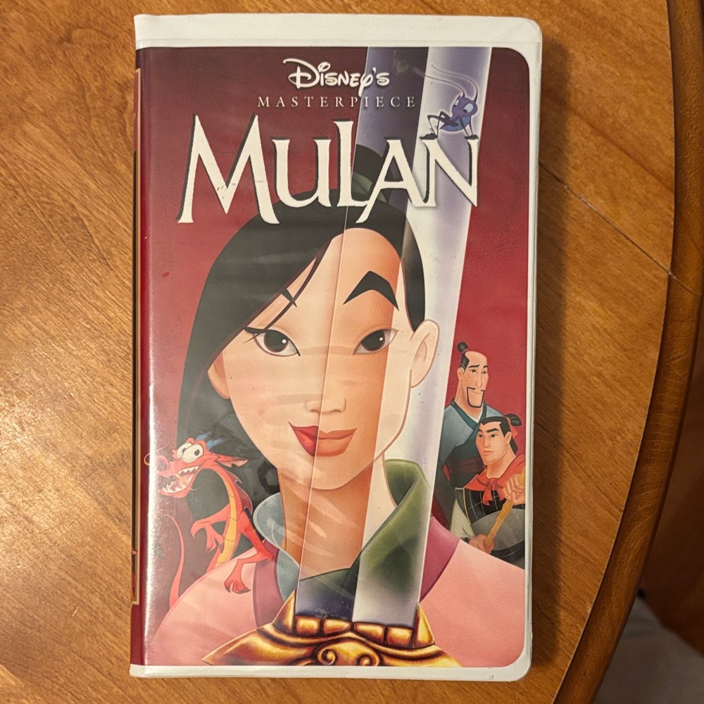 Disney's Mulan VHS